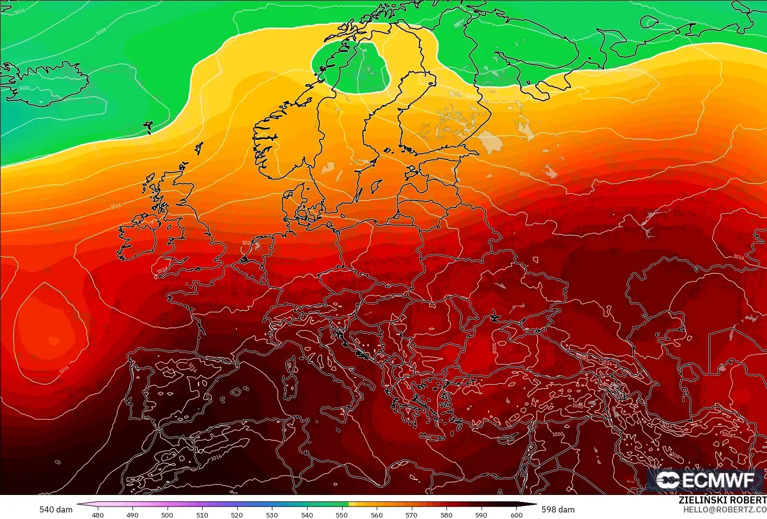 ECMWF IFS 0.25° modelo - Europe, Geopotential height at 500hPa
